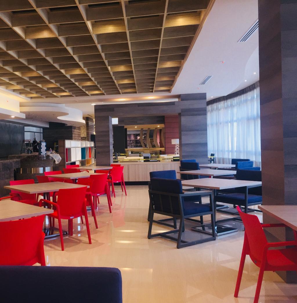 Hilton Garden Inn Leon Poliforum Kültér fotó